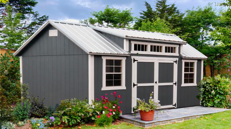 Signature Louisville with LP barn siding